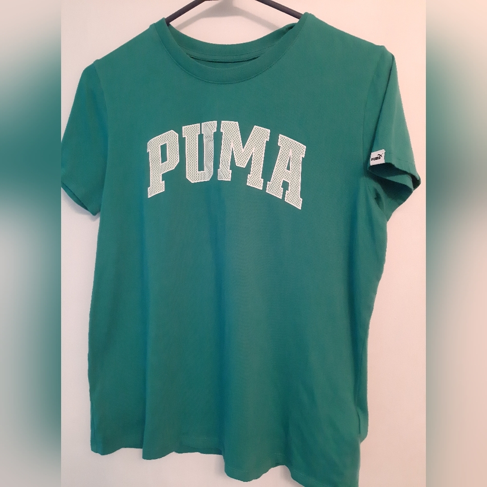 Puma green short sleeve tee